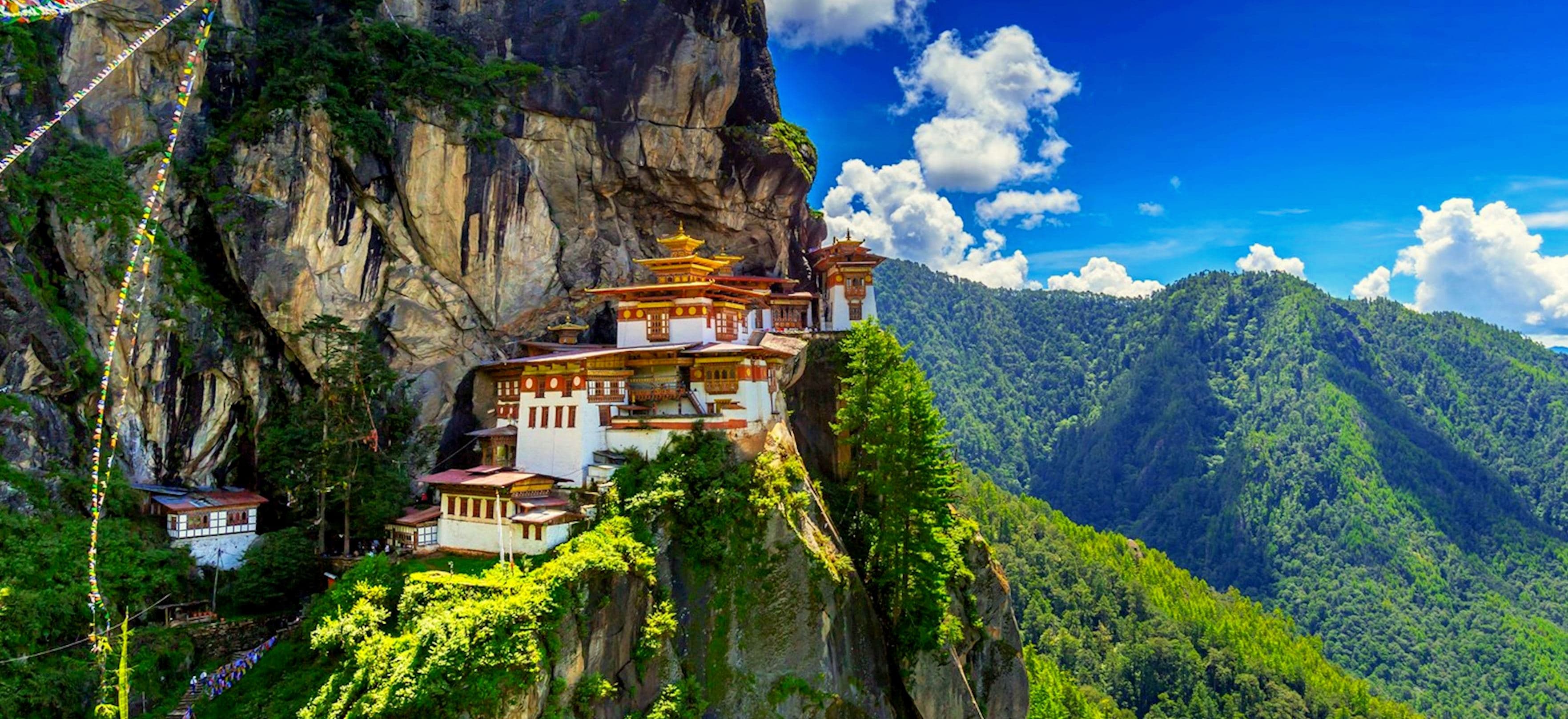 Hiking to Tiger's Nest Monastery
