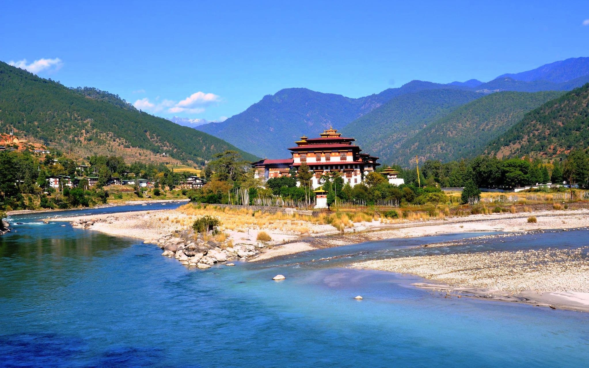 Top 10 places to visit in Punakha